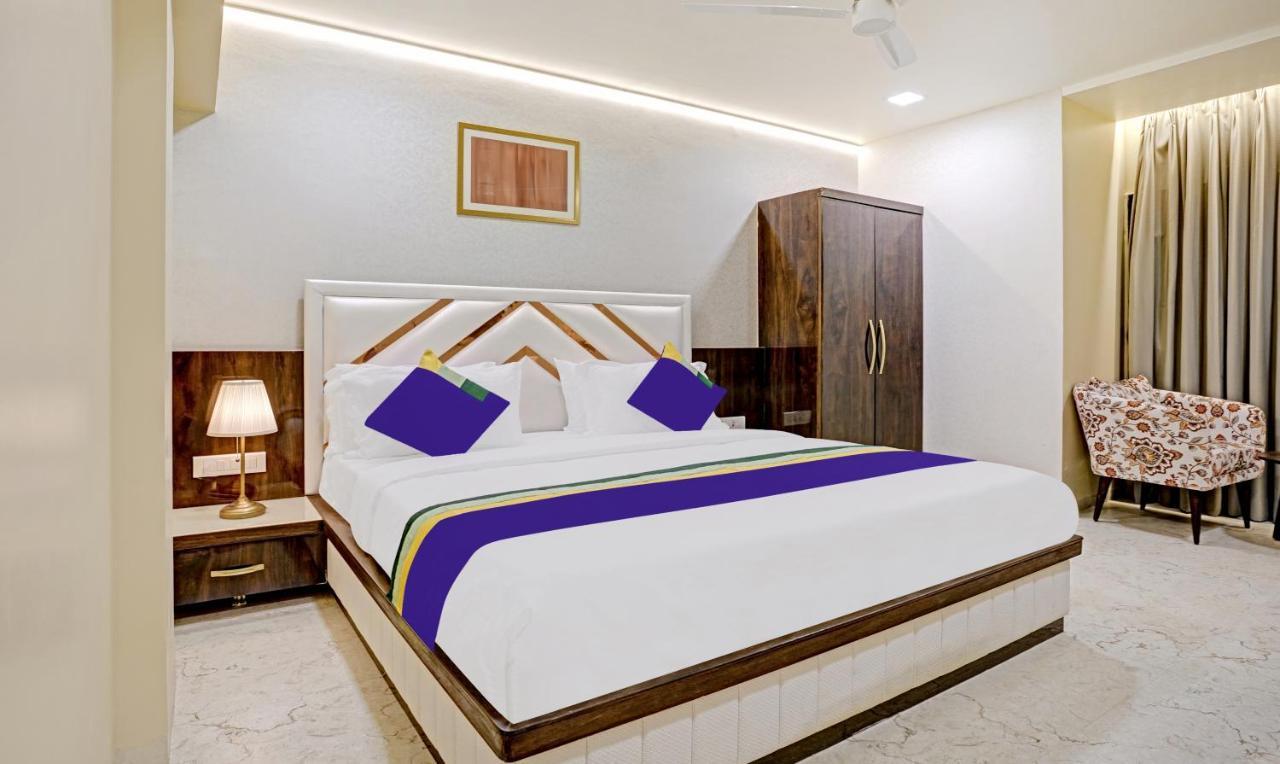 Treebo Premium Golden Bliss Trimurti Nagar Square Nagpur Bagian luar foto