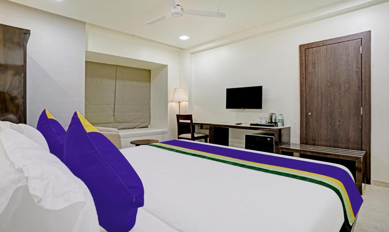 Treebo Premium Golden Bliss Trimurti Nagar Square Nagpur Bagian luar foto