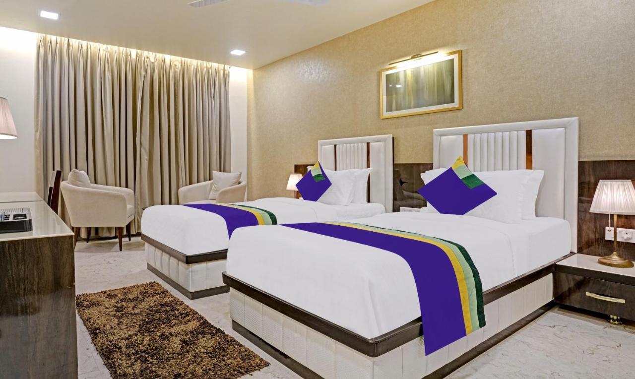Treebo Premium Golden Bliss Trimurti Nagar Square Nagpur Bagian luar foto