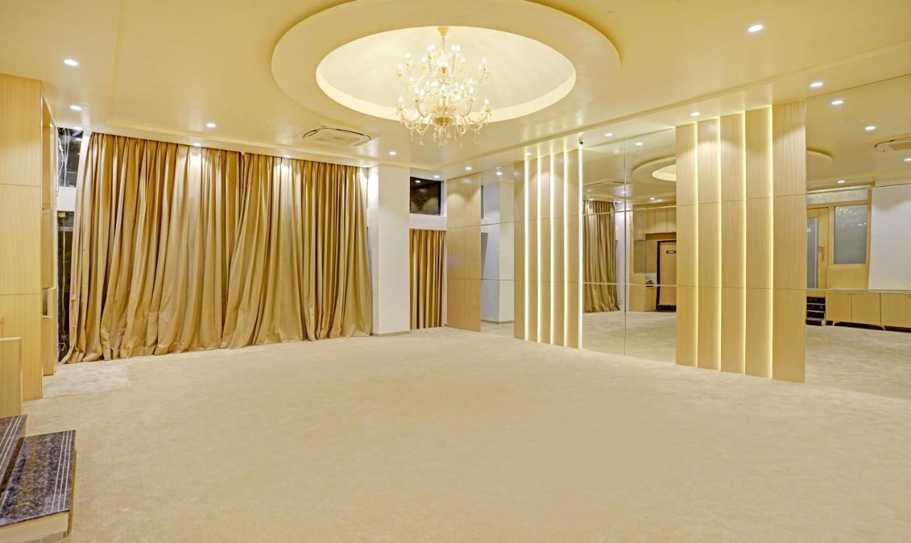 Treebo Premium Golden Bliss Trimurti Nagar Square Nagpur Bagian luar foto