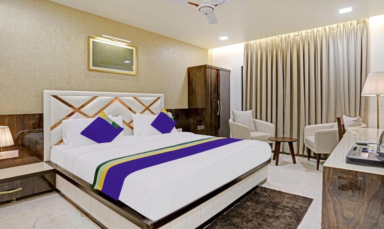 Treebo Premium Golden Bliss Trimurti Nagar Square Nagpur Bagian luar foto