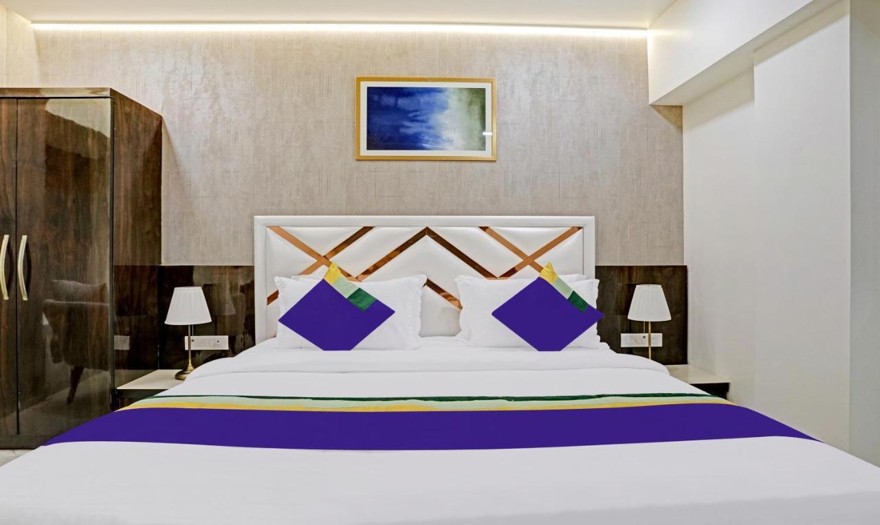 Treebo Premium Golden Bliss Trimurti Nagar Square Nagpur Bagian luar foto