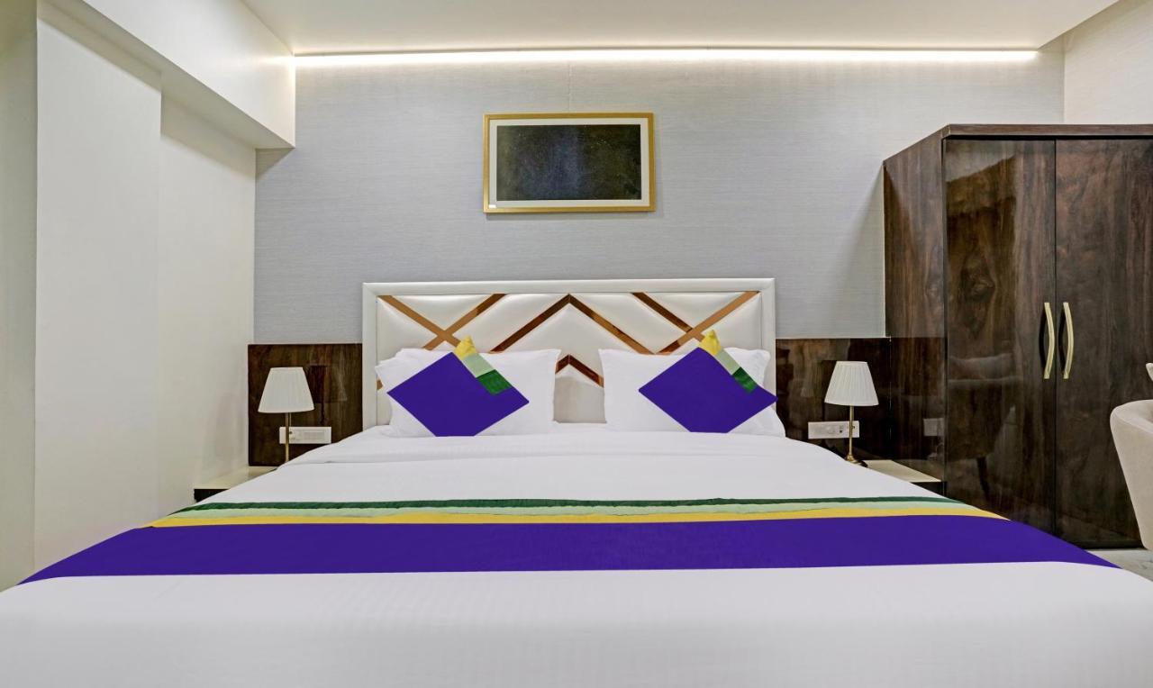 Treebo Premium Golden Bliss Trimurti Nagar Square Nagpur Bagian luar foto