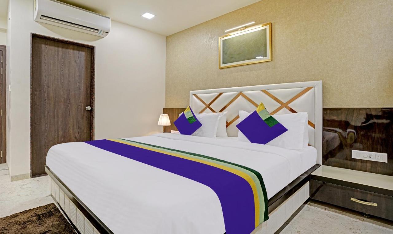 Treebo Premium Golden Bliss Trimurti Nagar Square Nagpur Bagian luar foto